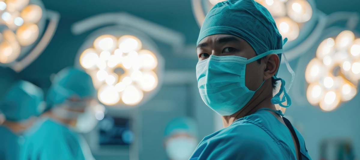 5 Conditions Treated by Peripheral Nerve Stimulation-3-Surgeon An image of a doctor in scrubs ready to perform peripheral nerve stimulation