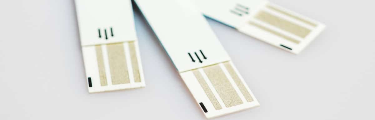 Glucometer Kits Explained-4 An image of three glucose test strips