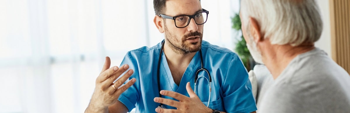 Heart Disease Symptoms You Need to Know - 2026-05-28T093604.285 A doctor in scrubs talks to a patient about platelet rich plasma therapy for osteoarthritis pain