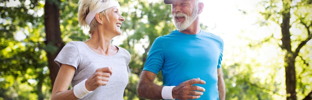 Heart Disease Symptoms You Need to Know - 2026-05-28T093932.900 An older couple smile as they jog in a park after platelet rich plasma therapy for osteoarthritis