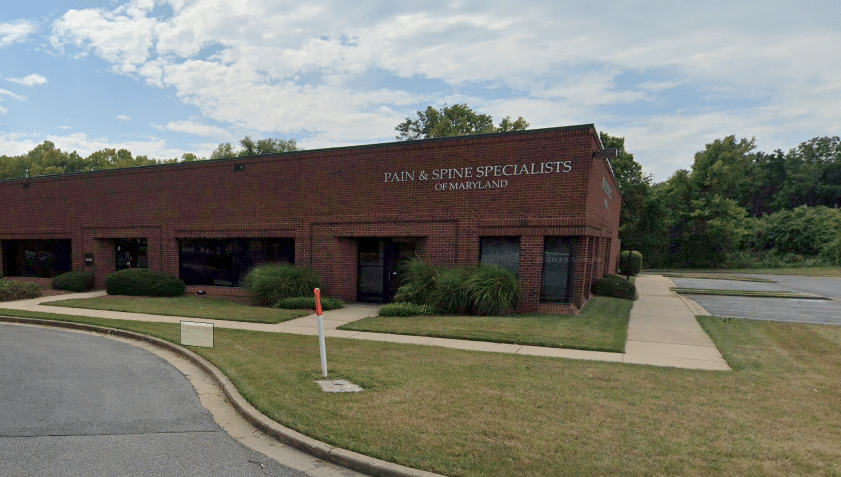 outside view of pain and spine specialists Frederick location