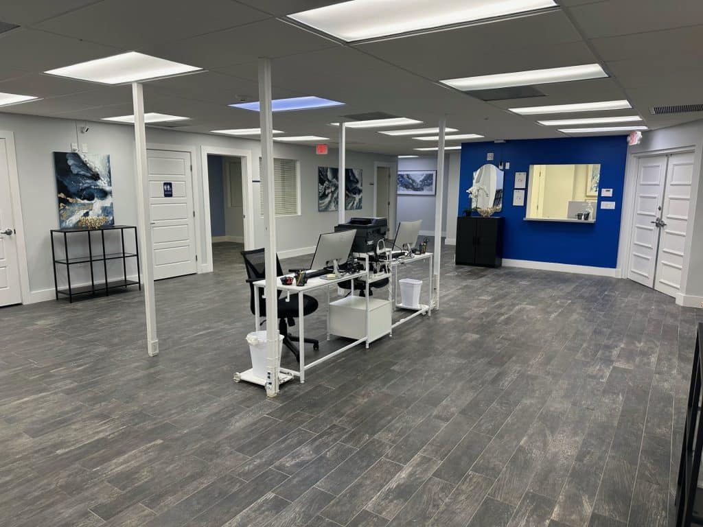 A waiting room at pain and spine specialists of florida.