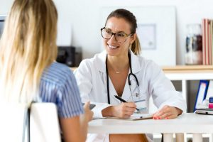 A Pain Management Doctor in Maryland meeting with a new patient